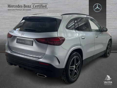 Mercedes-Benz GLA 200 d
