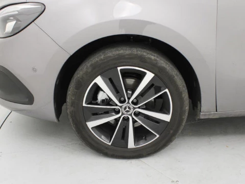 Mercedes-Benz Clase T CLASE T 180D