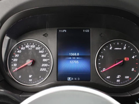 Mercedes-Benz Clase T CLASE T 180D