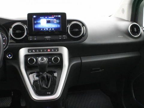 Mercedes-Benz Clase T CLASE T 180D