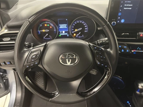 Toyota C-HR 1.8 125H Advance 90 kW (122 CV)