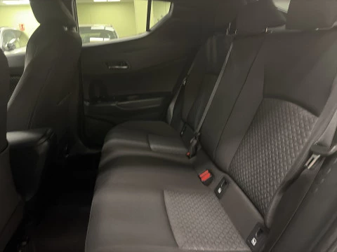 Toyota C-HR 1.8 125H Advance 90 kW (122 CV)