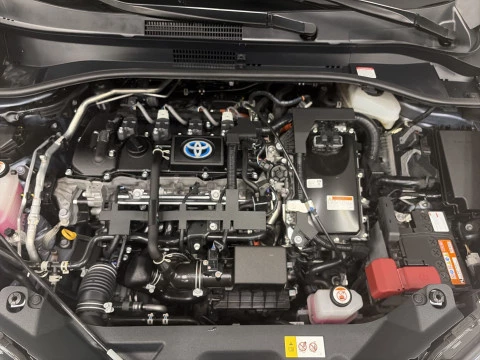 Toyota C-HR 1.8 125H Advance 90 kW (122 CV)