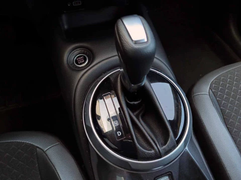 Nissan juke 1.0 DIG-T 84KW N-CONNECTA 5P