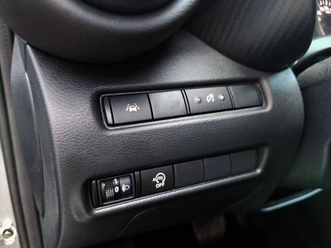 Nissan juke 1.0 DIG-T 84KW N-CONNECTA 5P