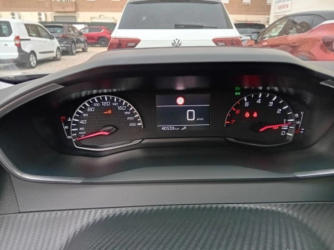 Peugeot 2008 Active Pack BlueHDI 81kW (110CV)