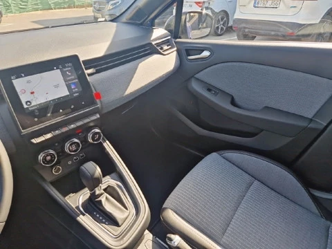 Renault Clio Techno full hybrid E-Tech 145 (103Kw)