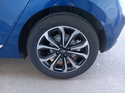 Renault Clio Techno full hybrid E-Tech 145 (103Kw)