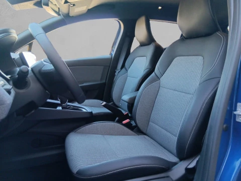 Renault Clio Techno full hybrid E-Tech 145 (103Kw)