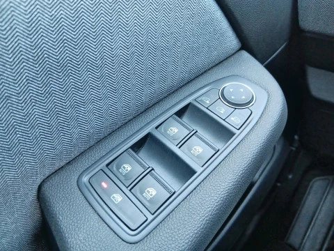 Renault Clio Techno full hybrid E-Tech 145 (103Kw)