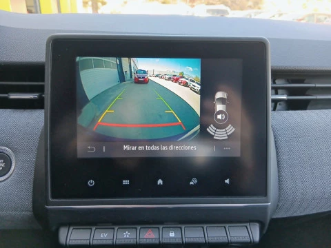 Renault Clio Techno full hybrid E-Tech 145 (103Kw)