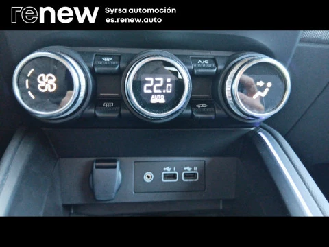 Renault Clio Techno full hybrid E-Tech 145 (103Kw)