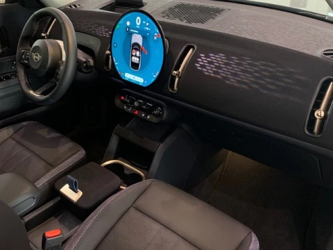 MINI Countryman D 120 kW (163 CV)