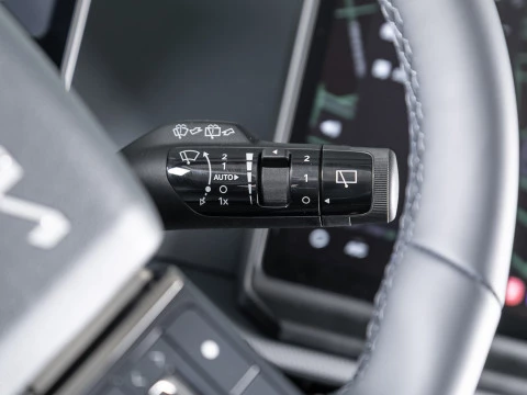 Kia PV5 Passenger L2H1 Long Range Plus