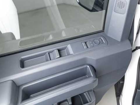 Kia PV5 Cargo Passenger L2H1 Long Range Plus