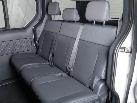 Kia PV5 Cargo Passenger L2H1 Long Range Plus