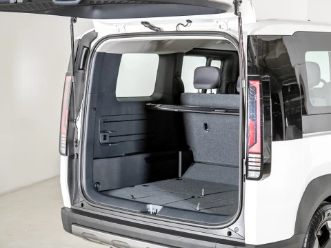 Kia PV5 Cargo Passenger L2H1 Long Range Plus