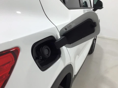 Volvo XC40 2.0 B3 G Core Auto