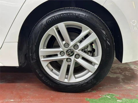 Toyota Corolla 125H Business Plus