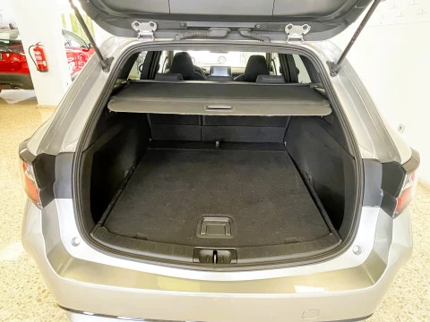 Toyota Corolla 1.8 125H ACTIVE TECH E-CVT TOU SPORT