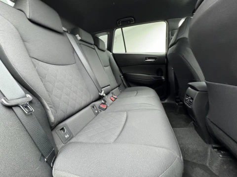 Toyota Corolla Cross Style Hybrid 200