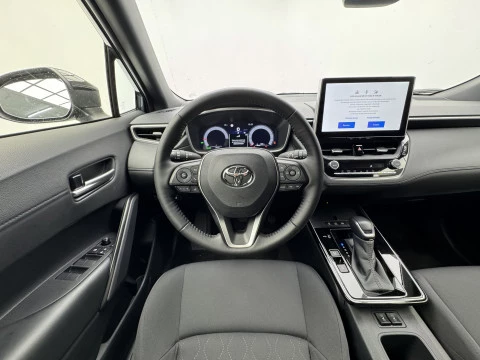 Toyota Corolla Cross Style Hybrid 200