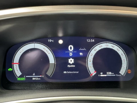 Toyota Corolla Cross Style Hybrid 200