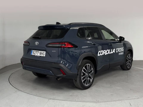 Toyota Corolla Cross Style Hybrid 200