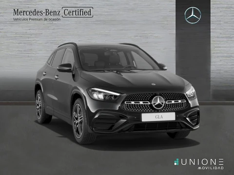 Mercedes-Benz GLA  200 d