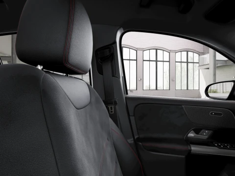 Mercedes-Benz GLA  200 d