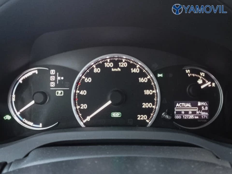 Lexus CT 200h Pack Hybrid Drive 100 kW (136 CV)