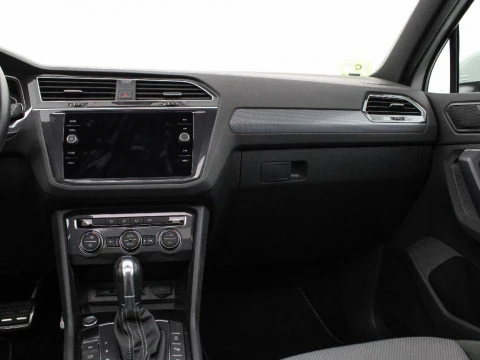 Volkswagen Tiguan 2.0 TSI 140KW DSG 4WD SPORT 190 5P
