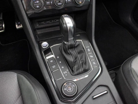 Volkswagen Tiguan 2.0 TSI 140KW DSG 4WD SPORT 190 5P