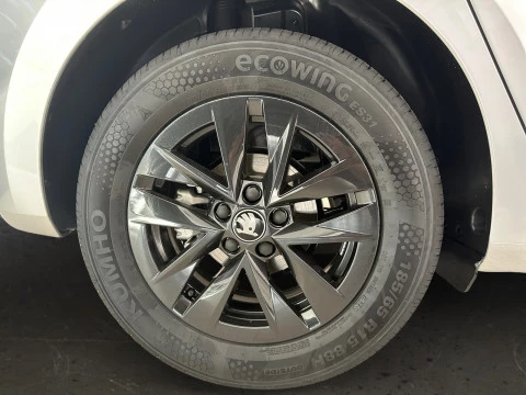 Skoda Fabia 1.0 TSI 70KW (95CV) SELECTION