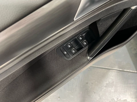 Volkswagen Golf Advance 2.0 TDI 110kW (150CV) DSG