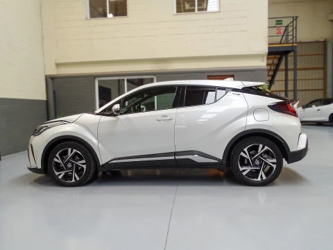 Toyota C-HR 2.0 180H Advance