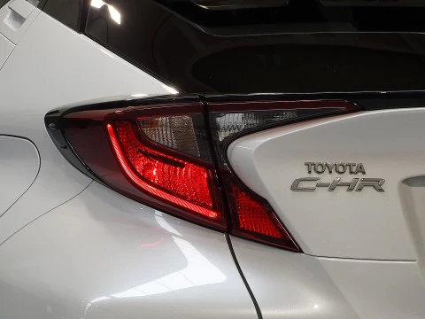 Toyota C-HR 2.0 180H Advance