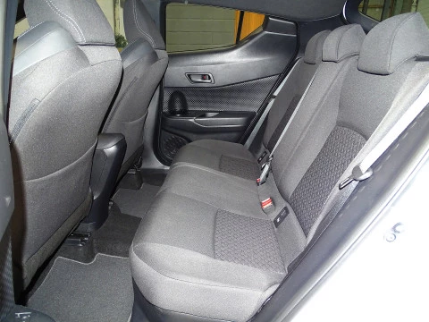 Toyota C-HR 2.0 180H Advance