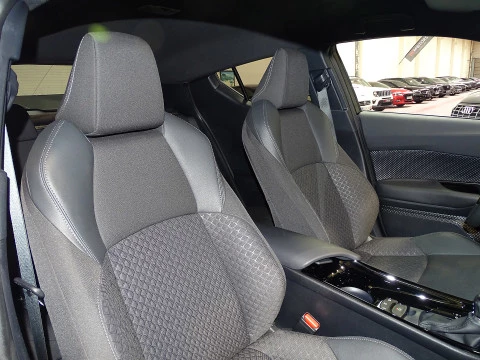 Toyota C-HR 2.0 180H Advance