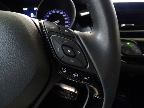 Toyota C-HR 2.0 180H Advance