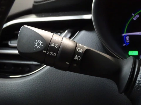 Toyota C-HR 2.0 180H Advance