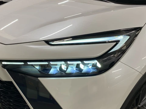 Toyota C-HR 2.0 220PH Premiere Edition