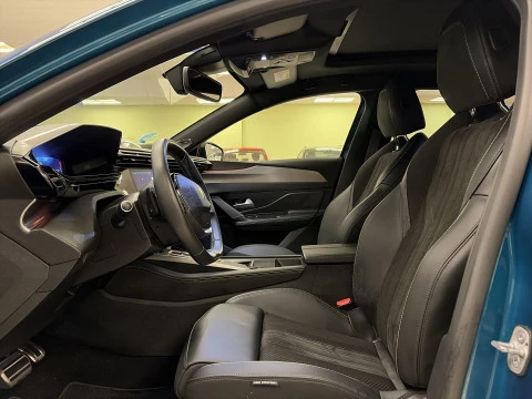 Peugeot 408 GT Hybrid eDCS6 100 kW (136 CV)