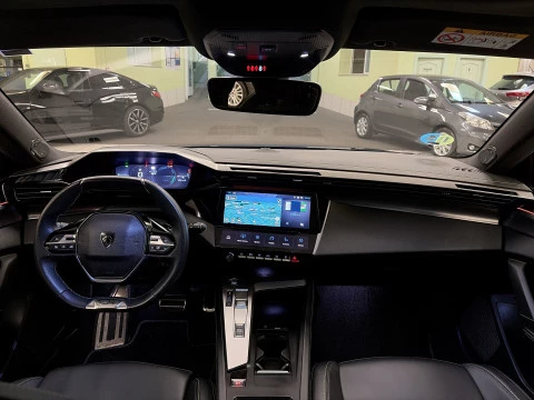 Peugeot 408 GT Hybrid eDCS6 100 kW (136 CV)