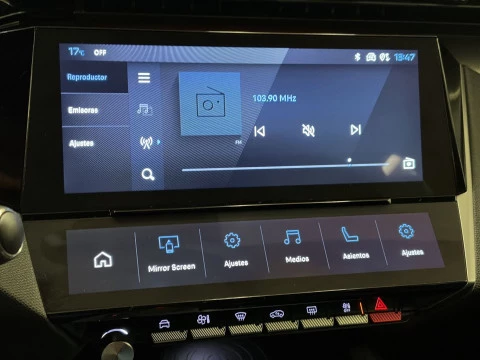 Peugeot 408 GT Hybrid eDCS6 100 kW (136 CV)