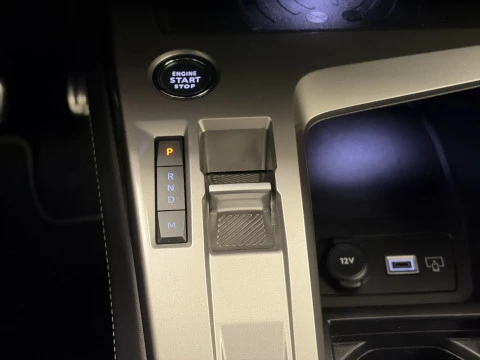 Peugeot 408 GT Hybrid eDCS6 100 kW (136 CV)