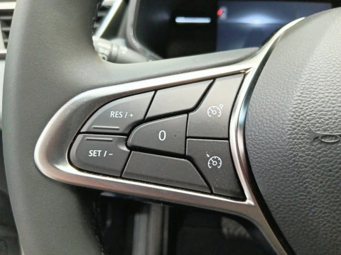 Renault Clio Evolution full hybrid E-Tech 145 (103Kw)