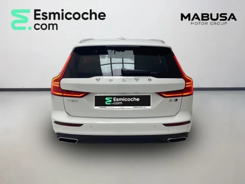 Volvo V60 , B4 AWD mild hybrid