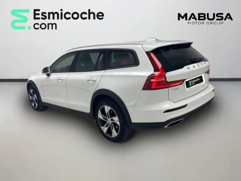 Volvo V60 , B4 AWD mild hybrid