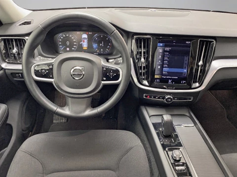 Volvo V60 , B4 AWD mild hybrid